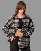 Koszula w kratę damska oversize 5.45 – czarna