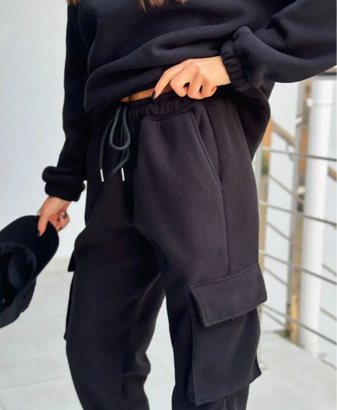 Kostium polarowy damski Bluza + Spodnie jogger 5.45 – czarny