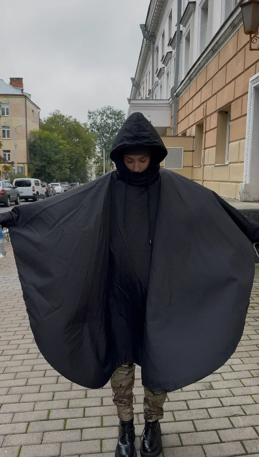 Peleryna przeciwdeszczowa 5.45 – czarna