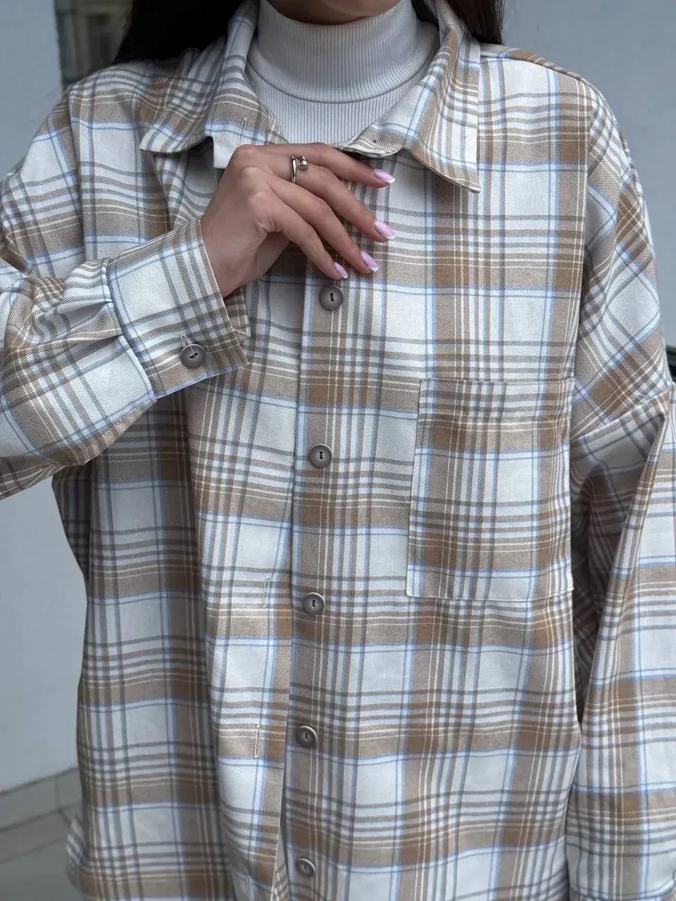Koszula w kratę damska oversize 5.45 – beżowa