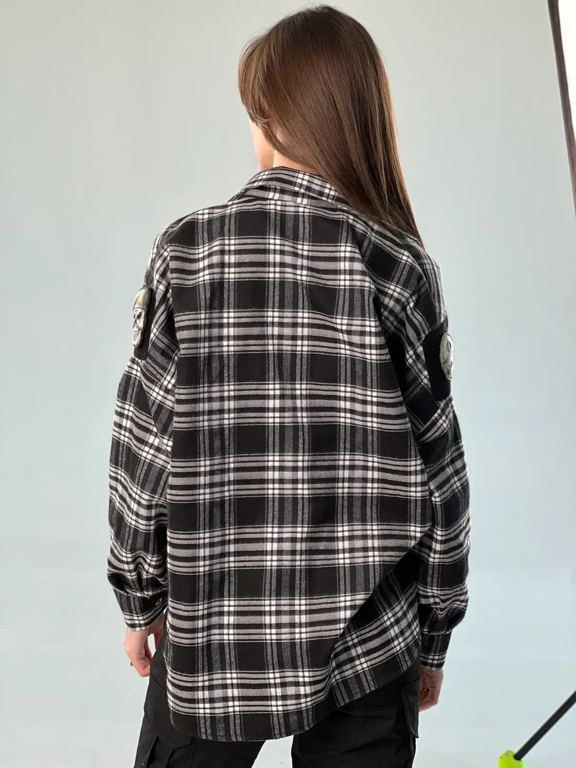 Koszula w kratę damska oversize 5.45 – czarna