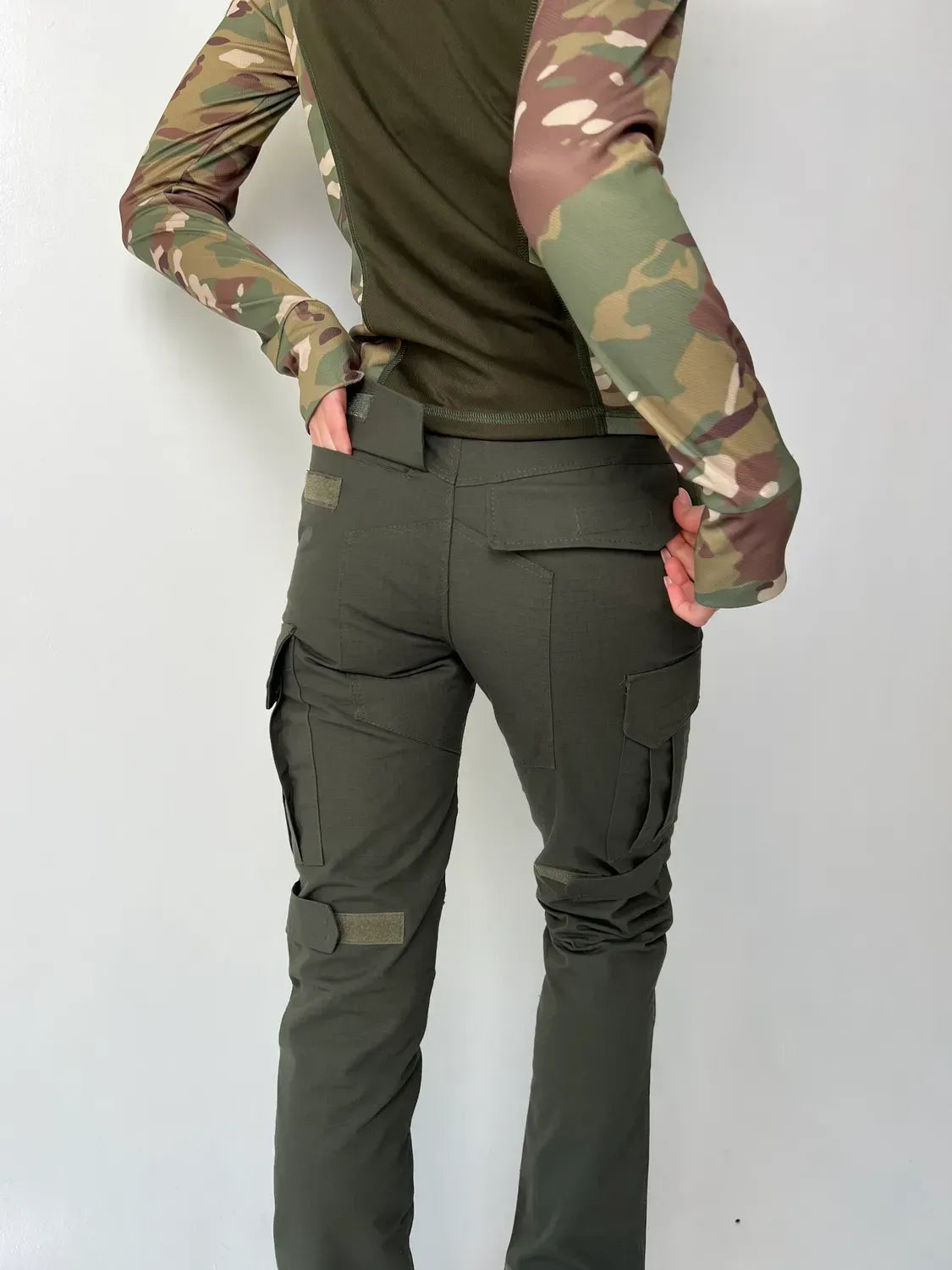Komplet taktyczny damski Longsleeve + Spodnie 5.45 – multicam/oliwkowy